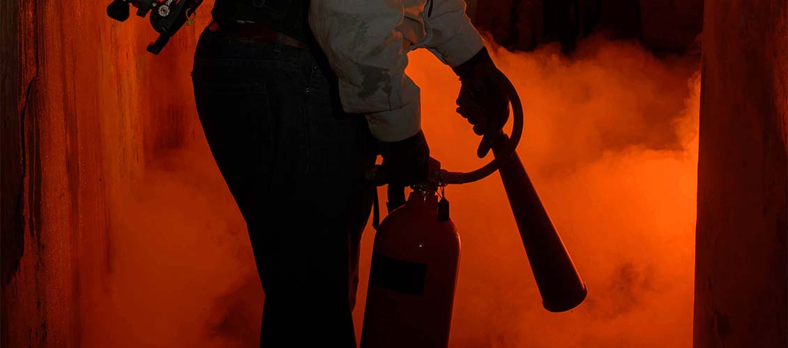 course-banner-fire-extinguisher course-banner-fire-extinguisher